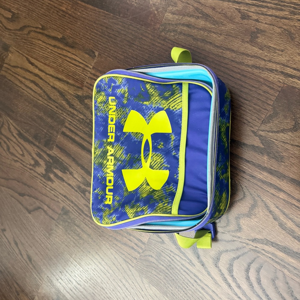 Under Armour Kids lunch Box